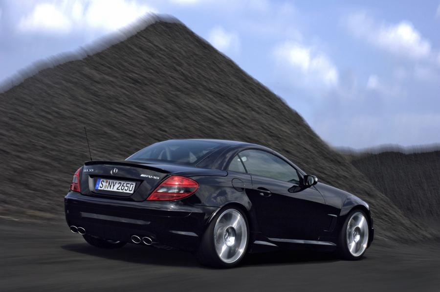  Mercedes-Benz SLK55 AMG 2005 года  (фото 6 из 96)